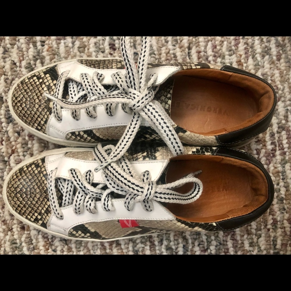 Veronica Beard sneakers